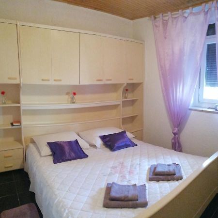 Apartman Zepina Пула Екстер'єр фото
